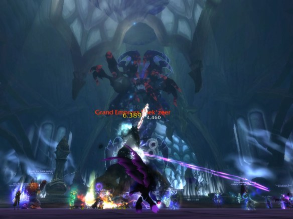 The Sha of Fear making an appearance during the Grand Empress Shek'zeer fight in the Heart of Fear raid