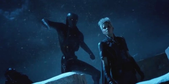 A Sentinel pounces on Storm in X-Men: Days of Future Past