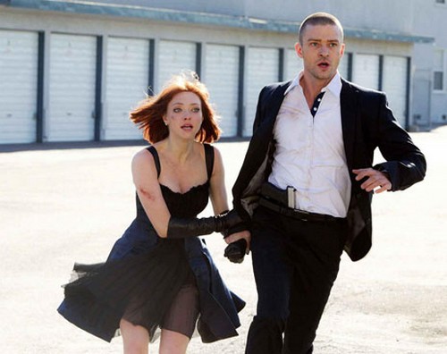 Justin Timberlake and Amanda Seyfried in the movie In Time
