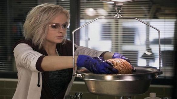 Liv prepares a meal in iZombie