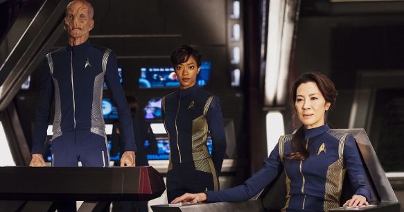 The bridge crew of the Shenzhou in Star Trek: Discovery